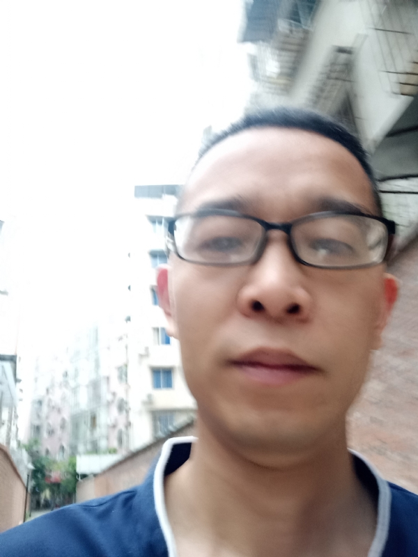 眼镜的第一张照片--金堂蓝颜知己交友网